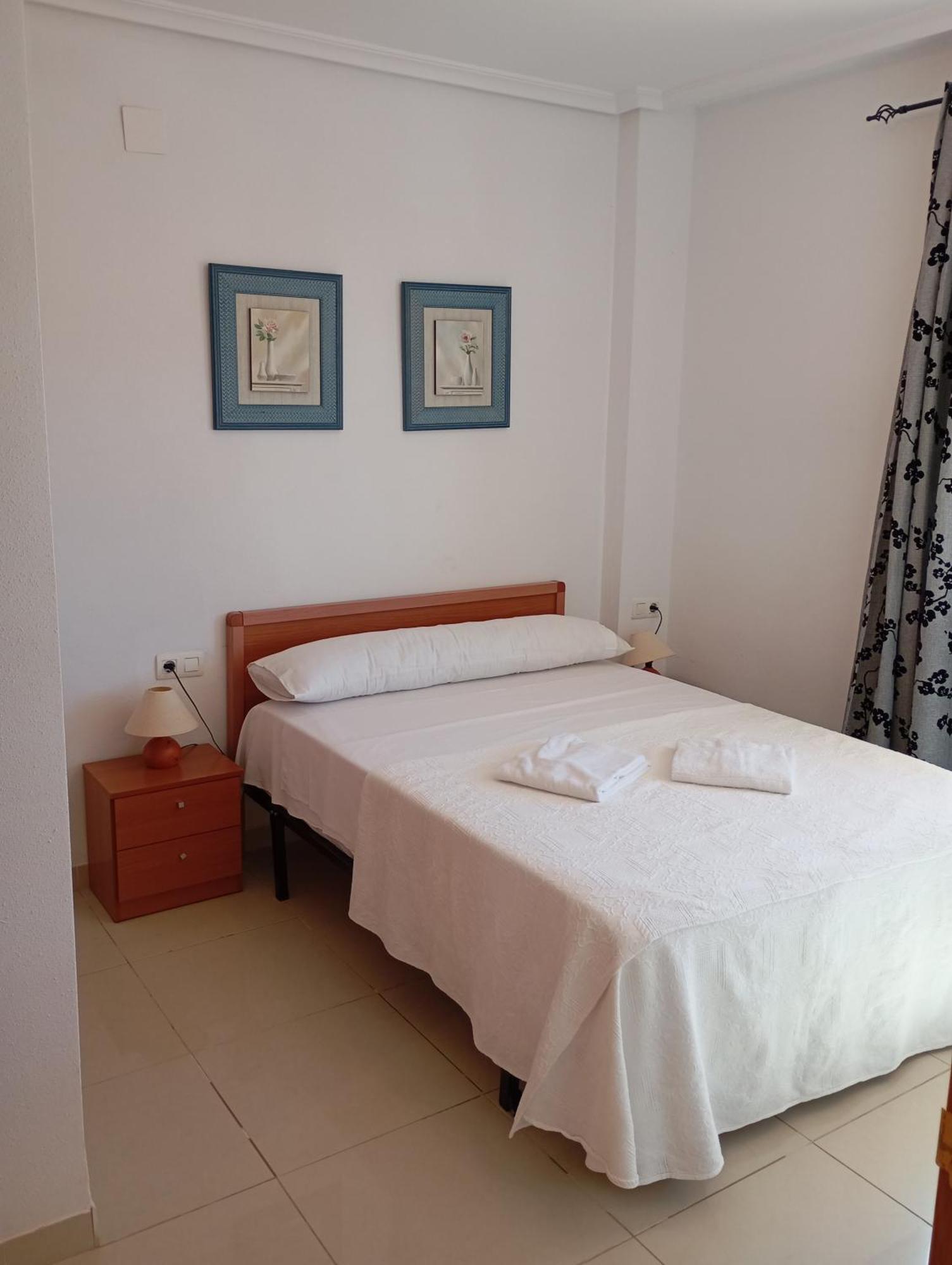 Apartamentos Laterales Con Vistas Al Mar - Primera Linea - Urb. Marina D'Or โอโรเปซาเดลมาร์ ภายนอก รูปภาพ